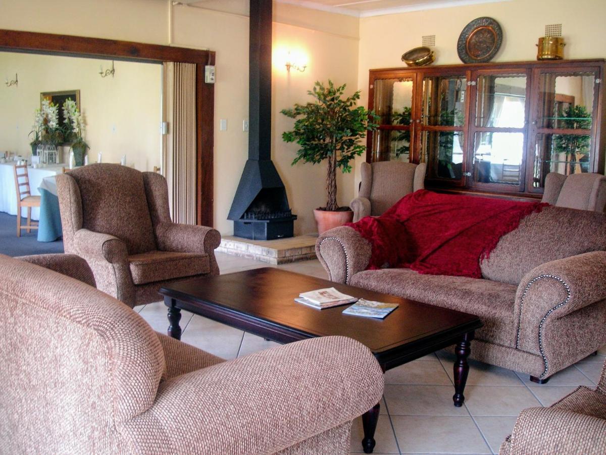 Umtali Country Inn Aliwal-Noord Buitenkant foto