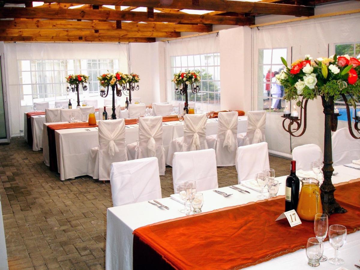 Umtali Country Inn Aliwal-Noord Buitenkant foto