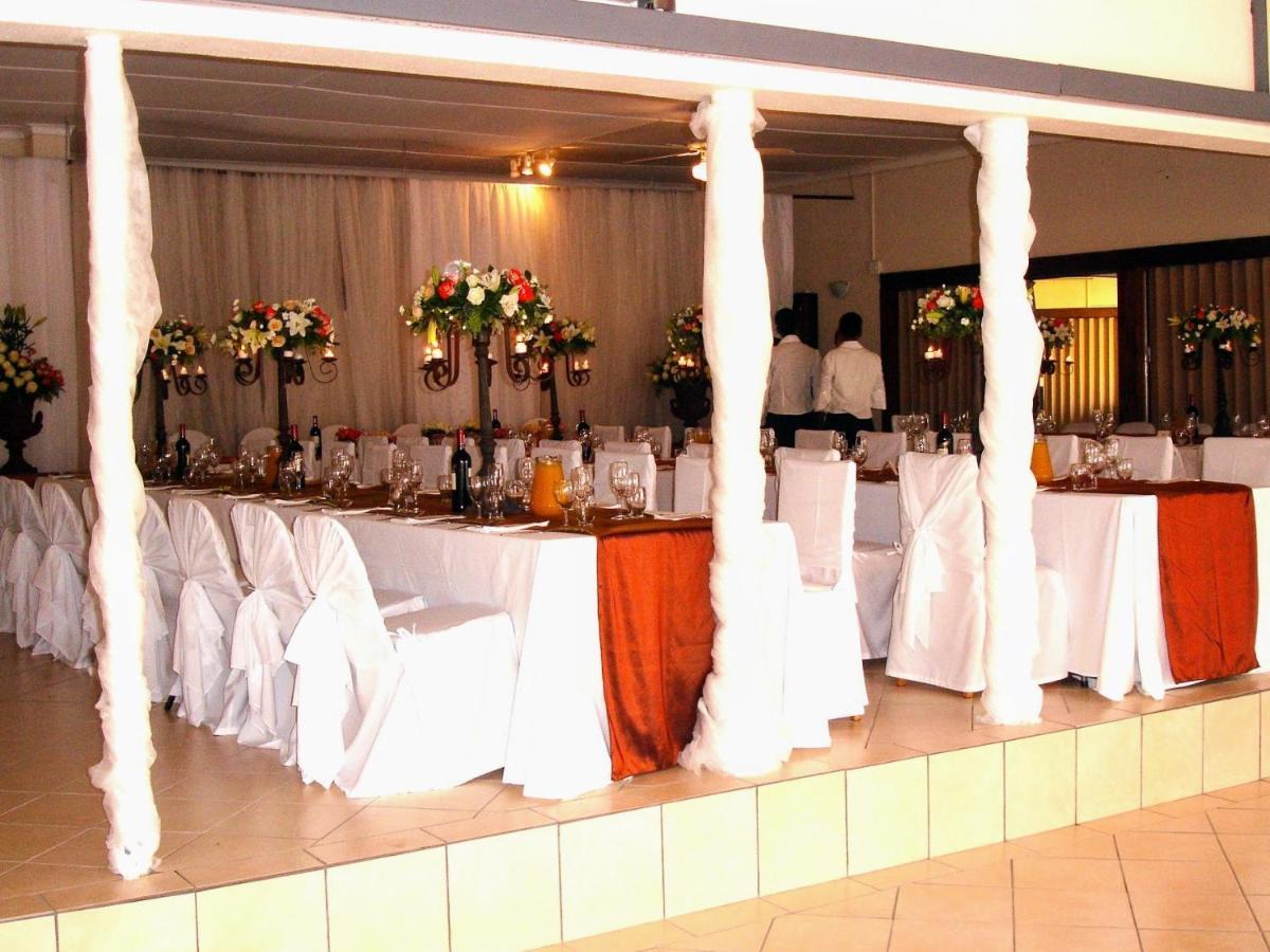 Umtali Country Inn Aliwal-Noord Buitenkant foto